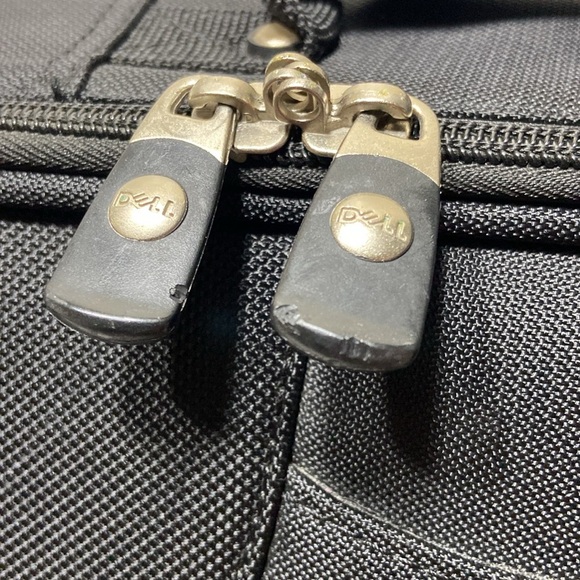 Dell Black Laptop Bag - Picture 12 of 16